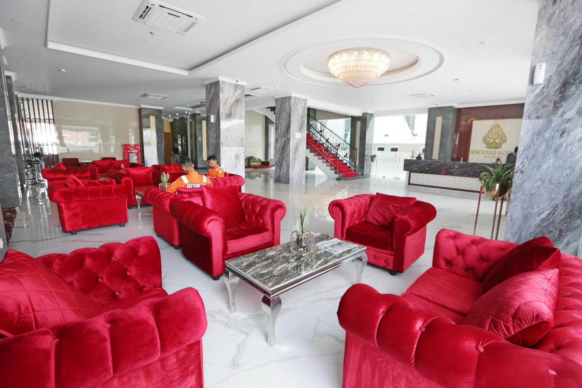 Sindoro Hotel Cilacap By Conary Buitenkant foto