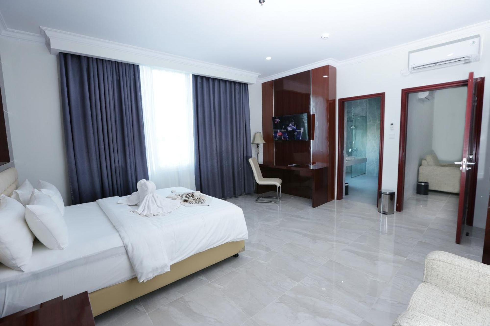 Sindoro Hotel Cilacap By Conary Buitenkant foto